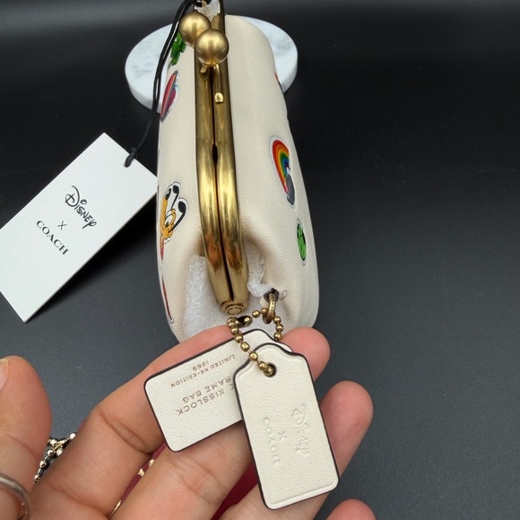 Coach Kisslock Frame Bag 10 - Picture 6 of 11